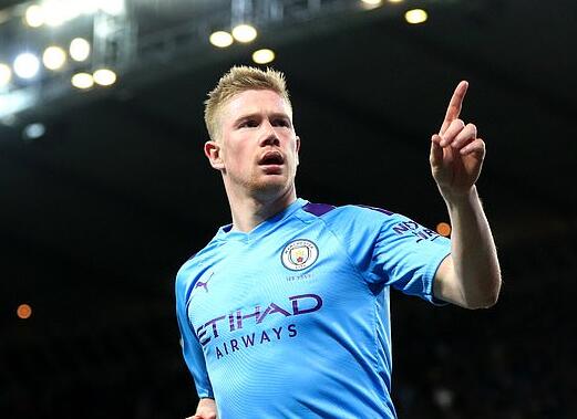 劳塔罗国米生涯欧冠62次出场并列队史第二，仅次于萨内蒂