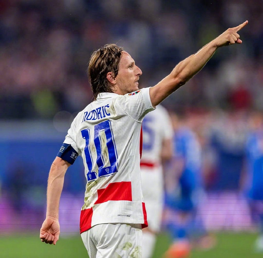 开拓者状态回升终止连败