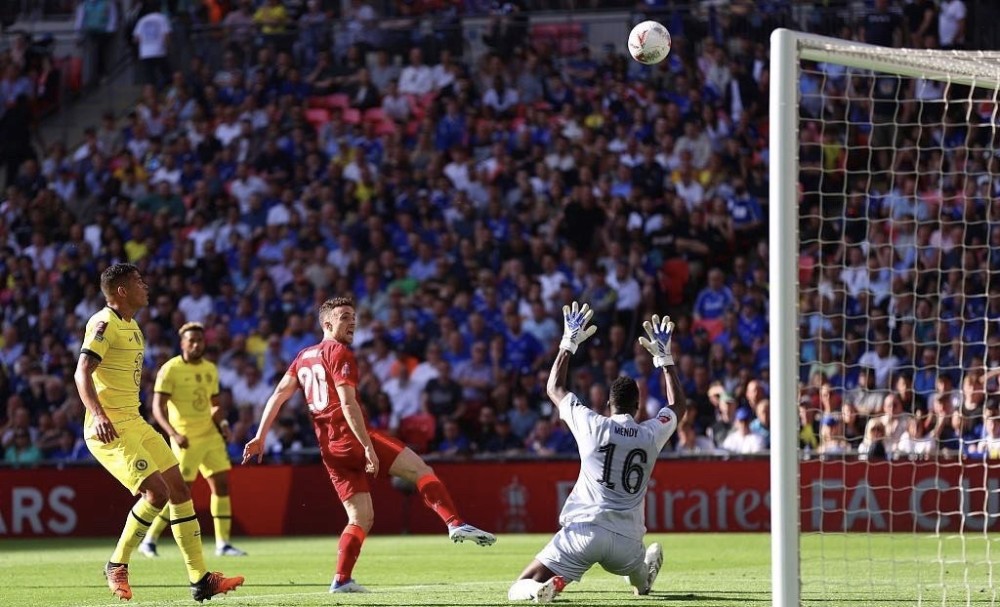 前塞尔塔队长马略性骚扰吉祥物罪名成立，被罚8000欧